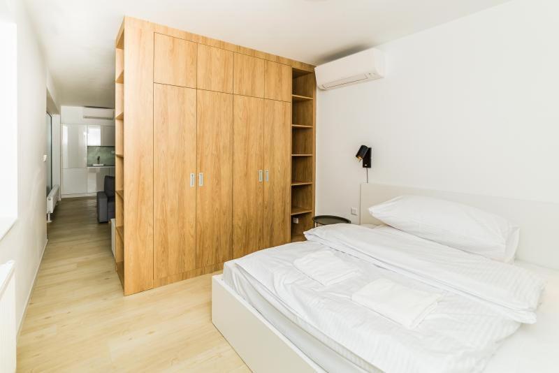 City Castle Apartments Free Parking ブラチスラヴァ エクステリア 写真